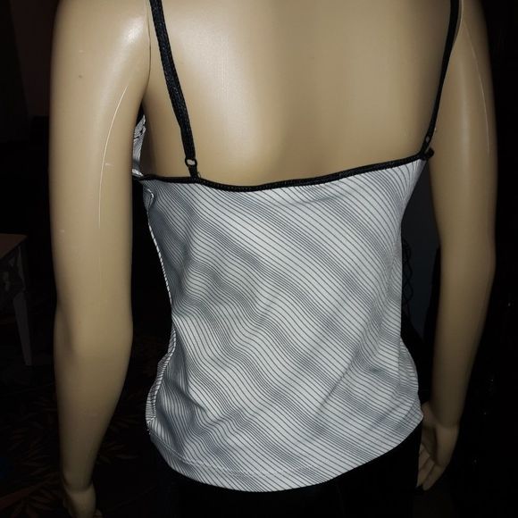 Express Camisole Shirt Womens Black white Stripes Floral Size Medium - Picture 3 of 9